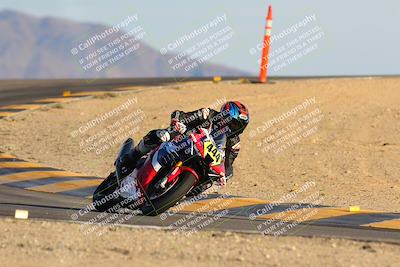 media/Dec-16-2023-CVMA (Sat) [[bb38a358a2]]/Race 11 Amateur Supersport Open/